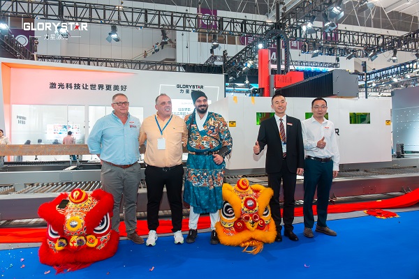 NS-12020H 型鋼激光二次加工自動化線首發(fā)成功，火爆熱銷！