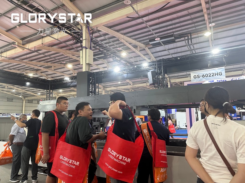 力星激光全國巡展〔臺灣站〕如火如荼！40000瓦超高功率獨領風騷！