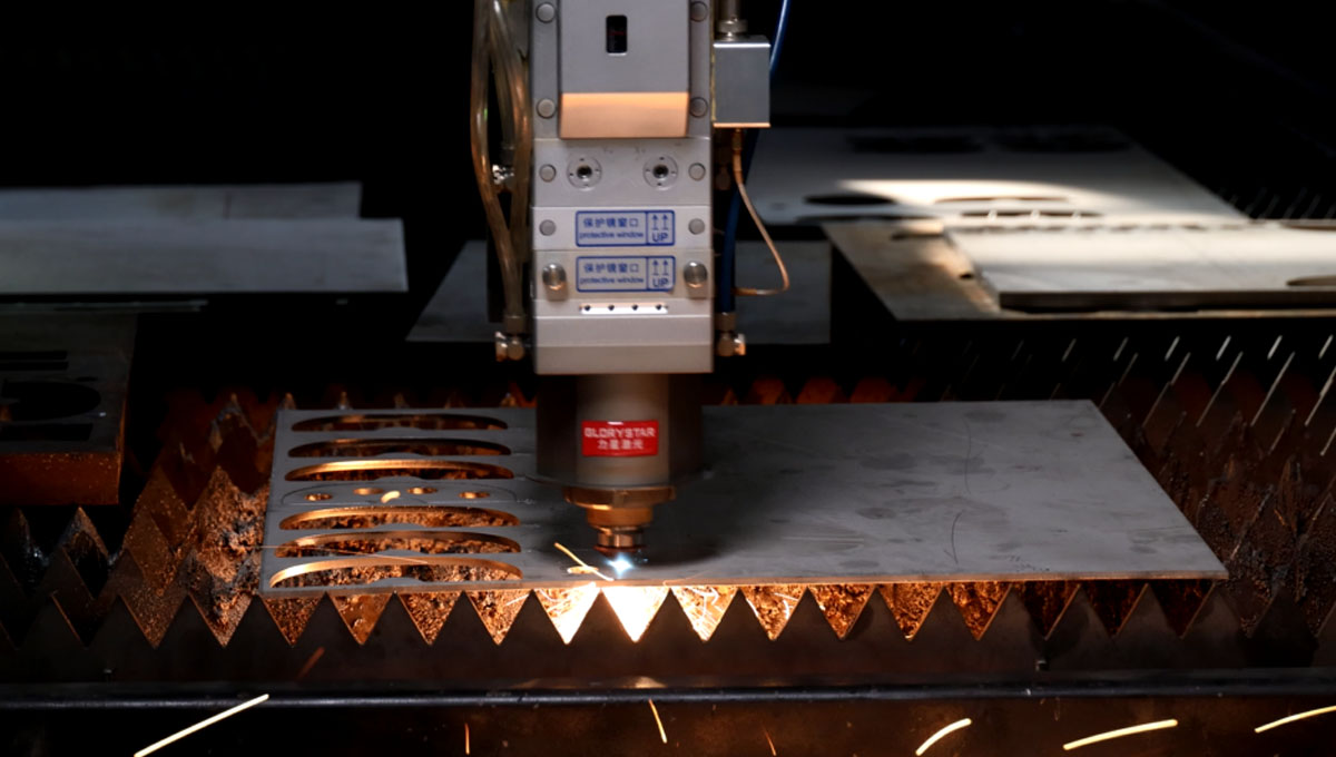 激光切割拐角出現毛刺怎么辦？2個方法就搞定